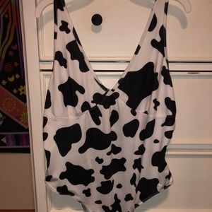 SHEIN Cow Print Bodysuit